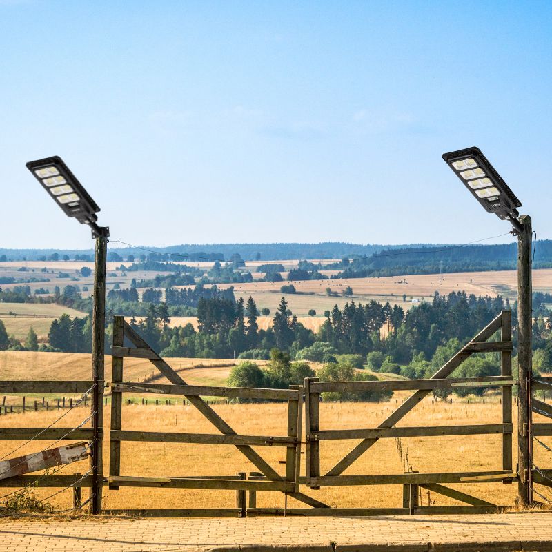 Langy 4 pack 200W solar street lights 25000 lumens product image 11
