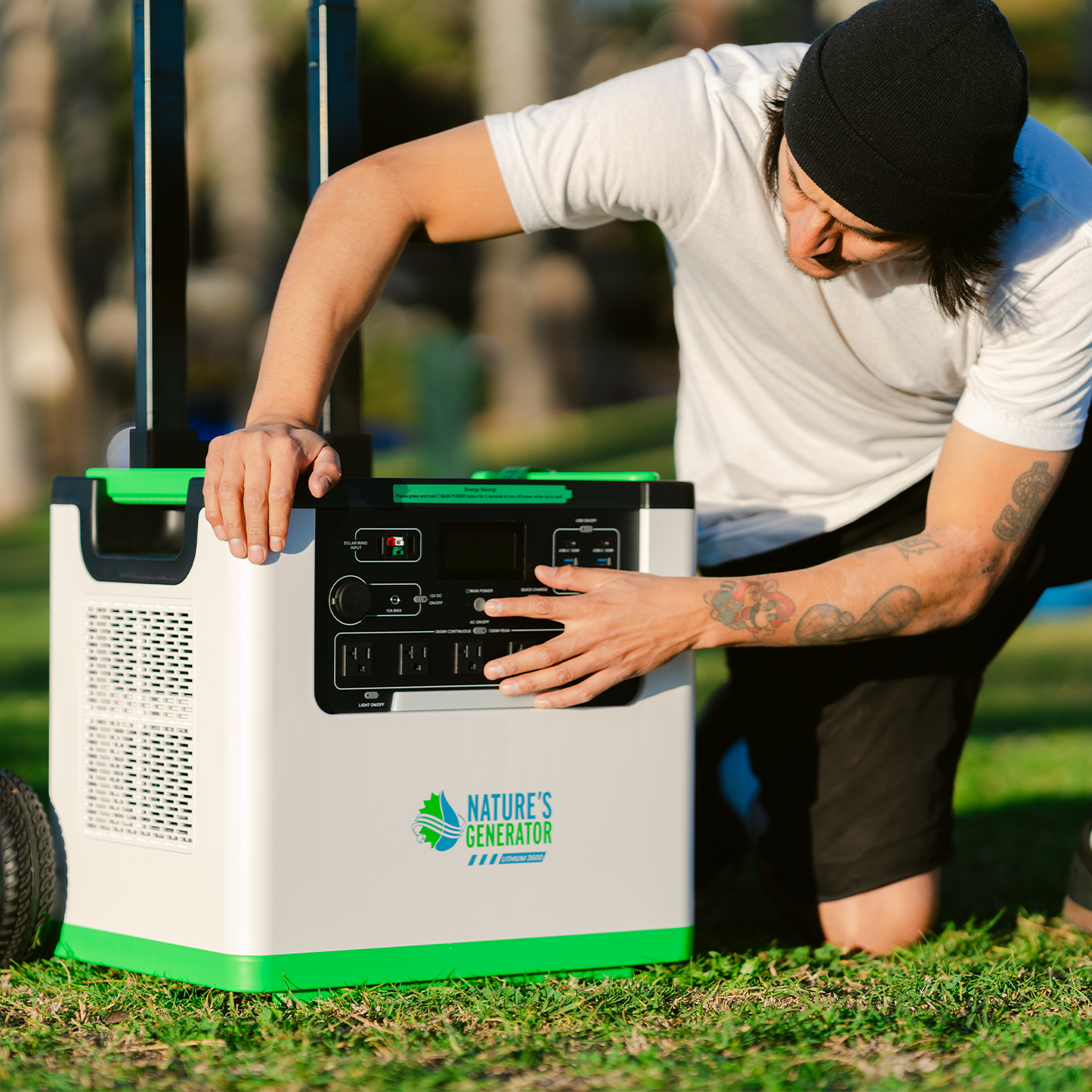 Nature's Generator Lithium 3600 Solar & Wind Generator