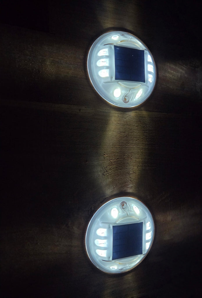 HydroGlow Round Solar Light C1DW product image 1