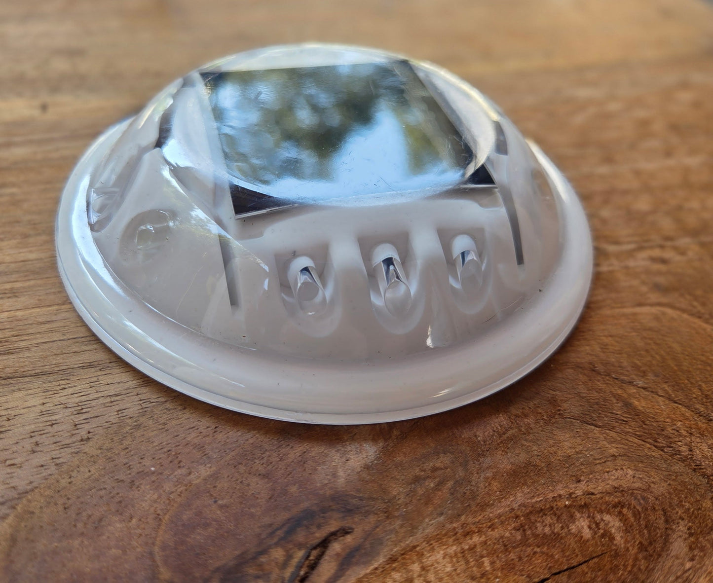 HydroGlow Round Solar Light C1DW product image 2